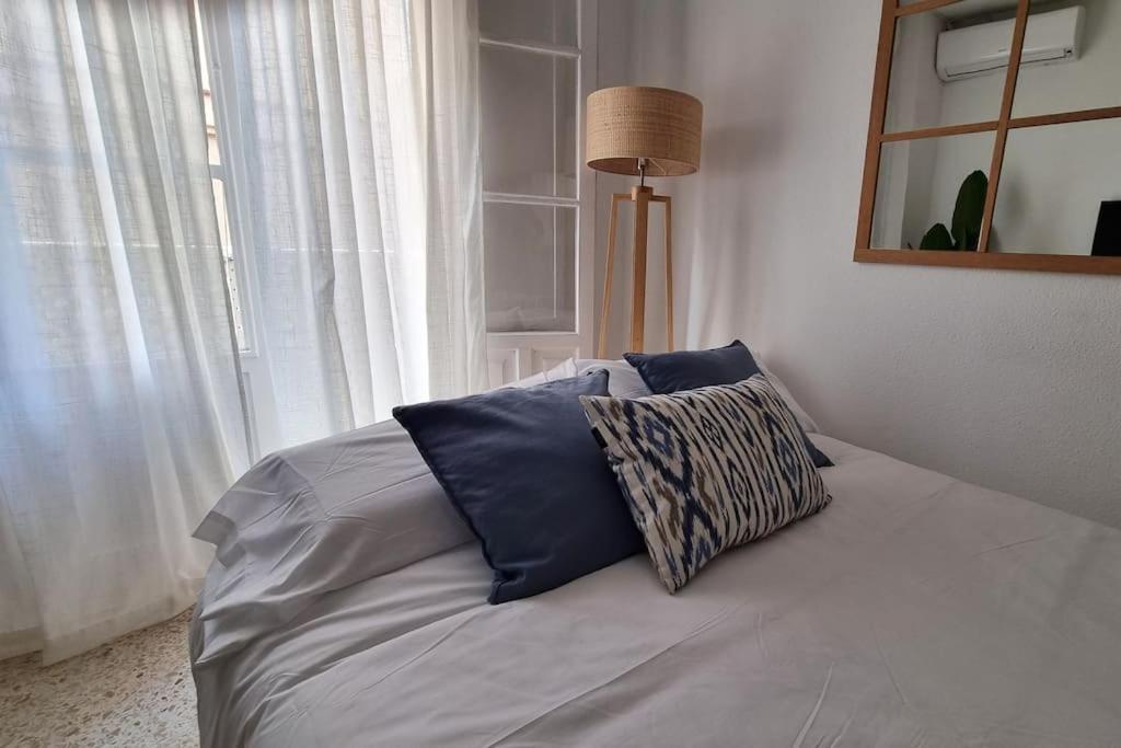 Www Casa Quili Com Apartment Cadiz